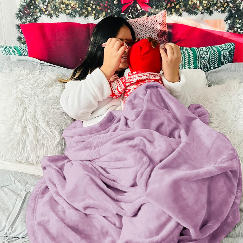 Bedsure Gentlesoft Fleece Throw Blanket for Couch Lilac - Lightweight Plush Fuzzy Cozy Soft Blankets and Throws for Sofa, 50X60 Inches