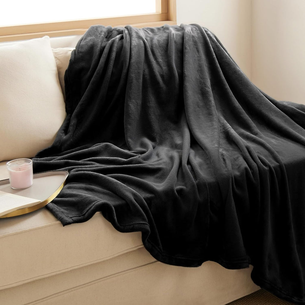 Bedsure Gentlesoft Fleece Throw Blanket for Couch Black - Lightweight Plush Fuzzy Cozy Soft Halloween Blankets and Throws for Sofa, 50X60 Inches